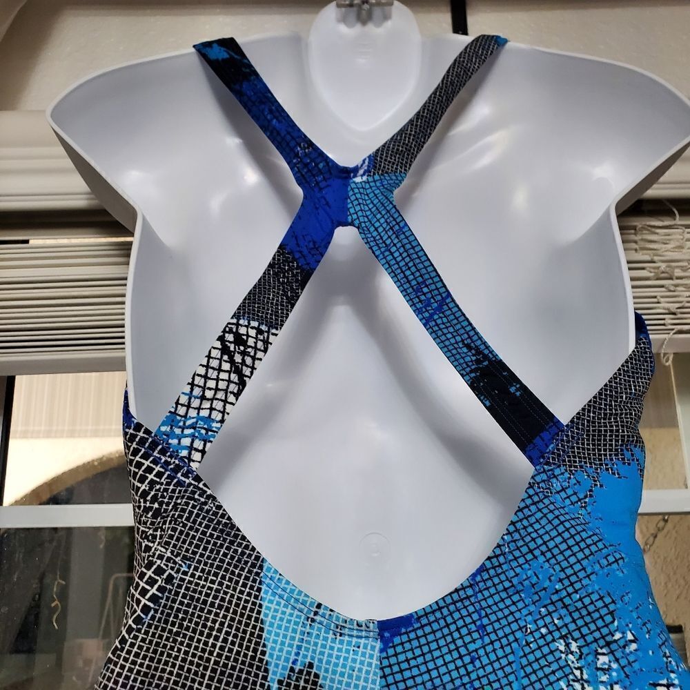 Speedo swimsuit  - Picture 5 of 6